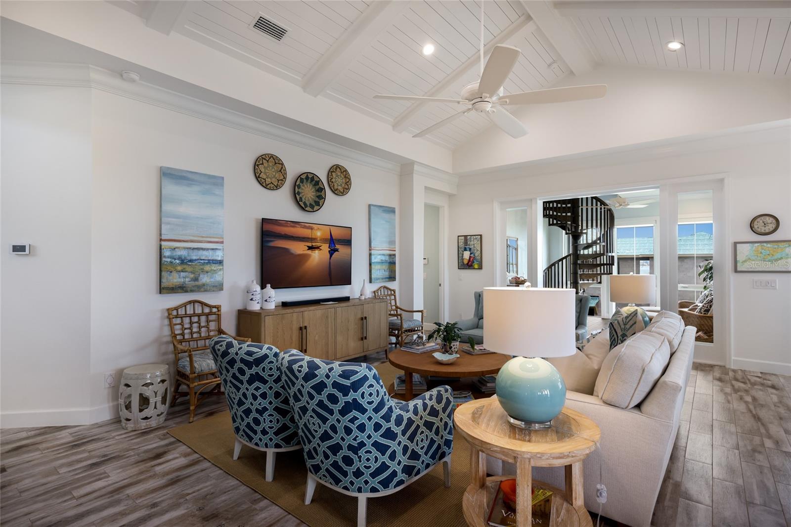 EDGEWATER WALK ON HARBOUR ISLE 5-36 - Residential