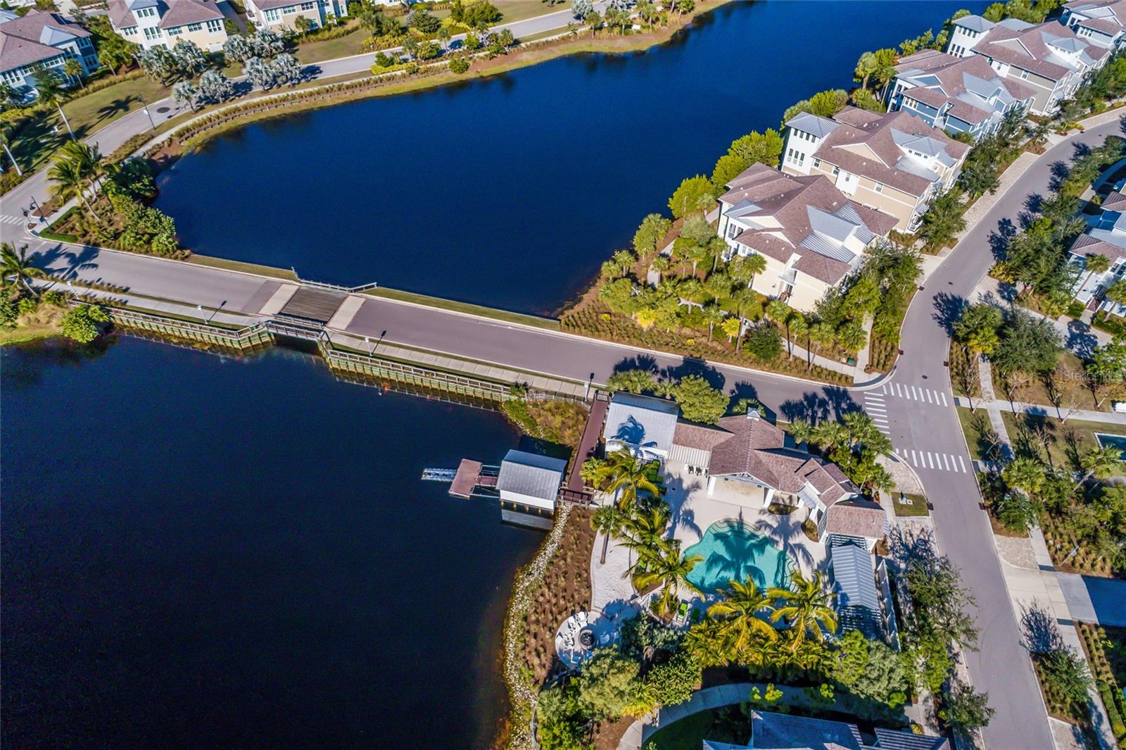 EDGEWATER WALK ON HARBOUR ISLE 5-36 - Residential