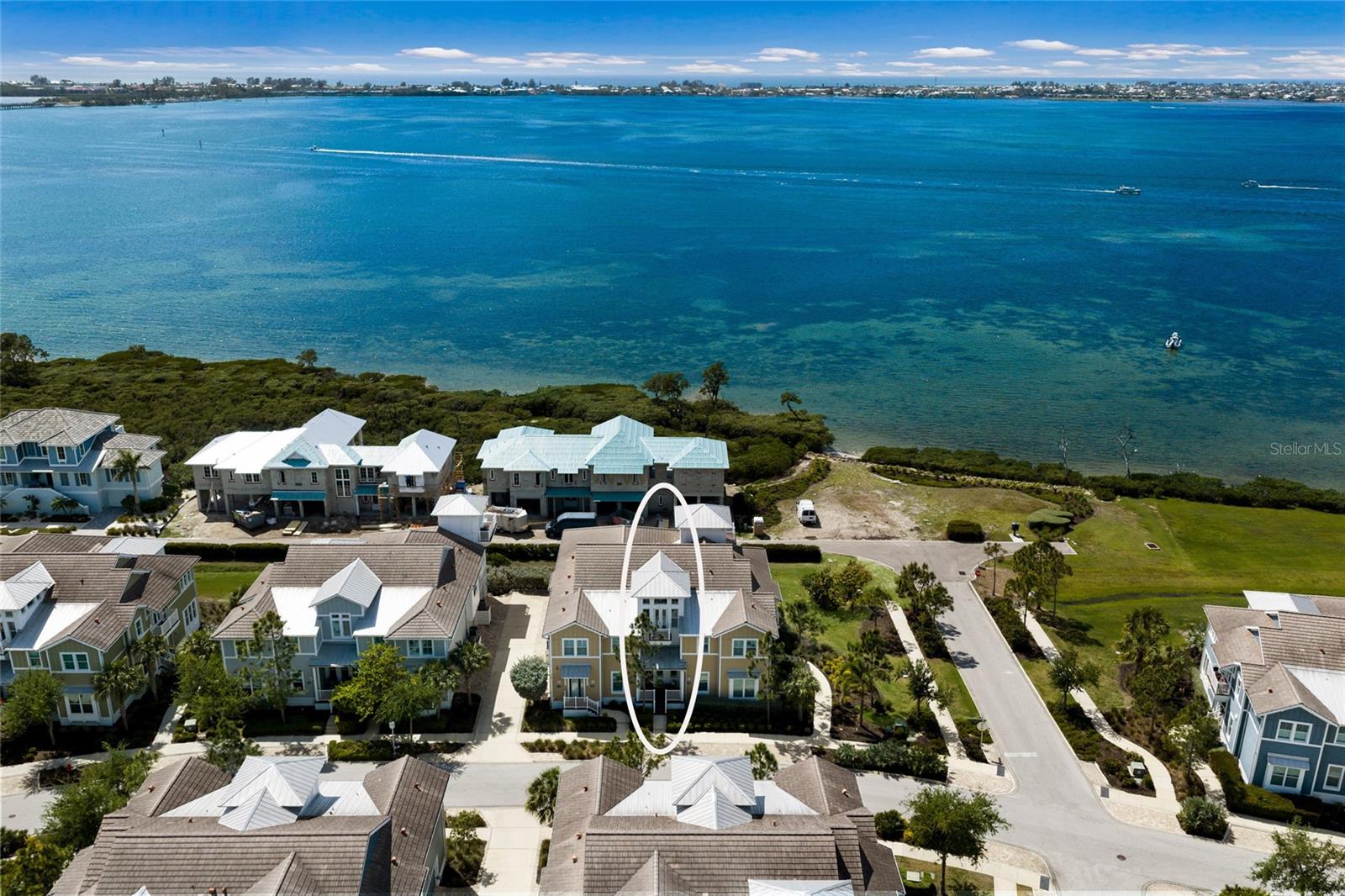 EDGEWATER WALK ON HARBOUR ISLE 5-36 - Residential