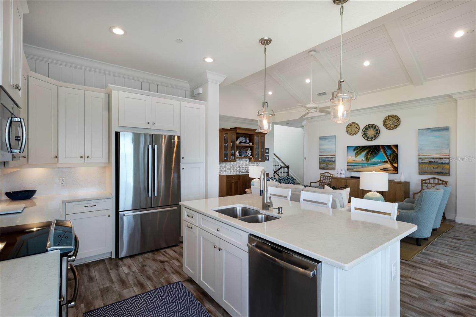 EDGEWATER WALK ON HARBOUR ISLE 5-36 - Residential