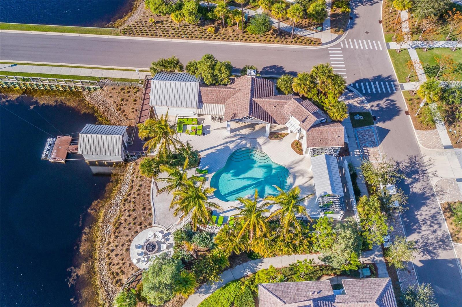 EDGEWATER WALK ON HARBOUR ISLE 5-36 - Residential