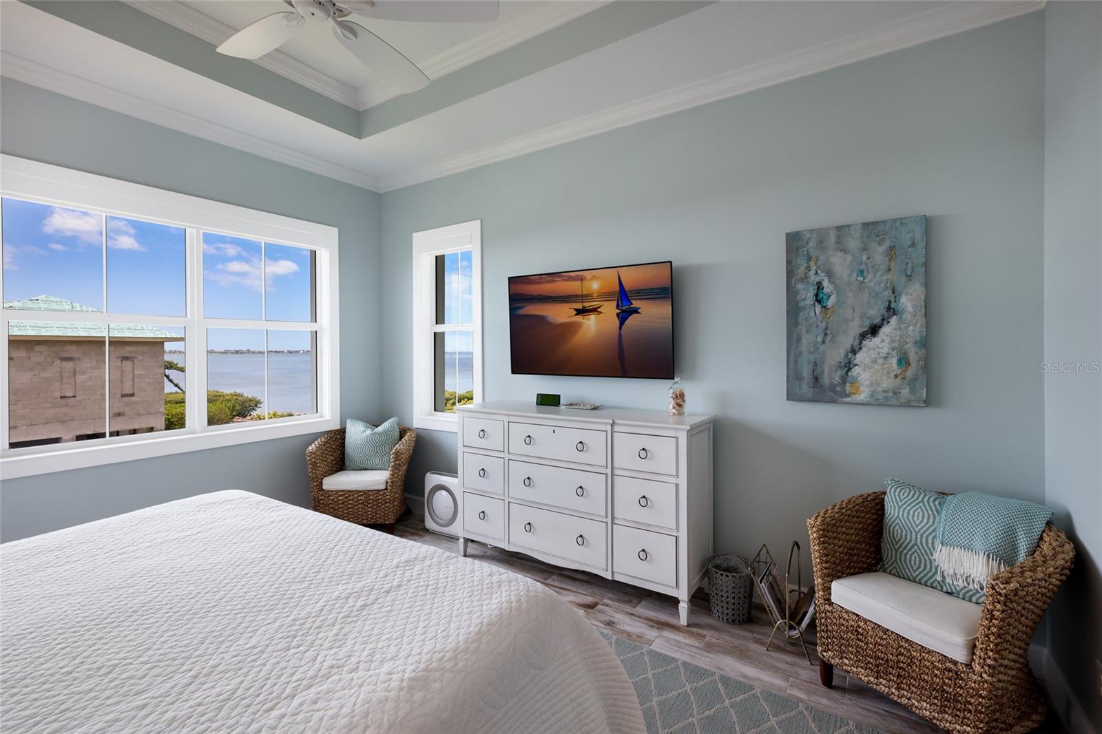 EDGEWATER WALK ON HARBOUR ISLE 5-36 - Residential