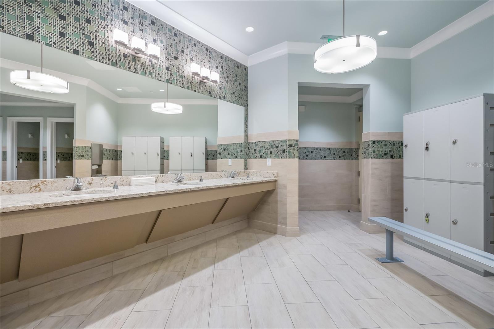 EDGEWATER WALK ON HARBOUR ISLE 5-36 - Residential