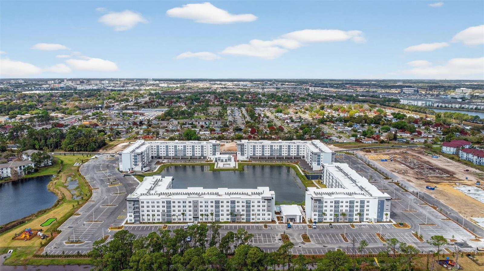 MILLENIA PARK - Residential Lease