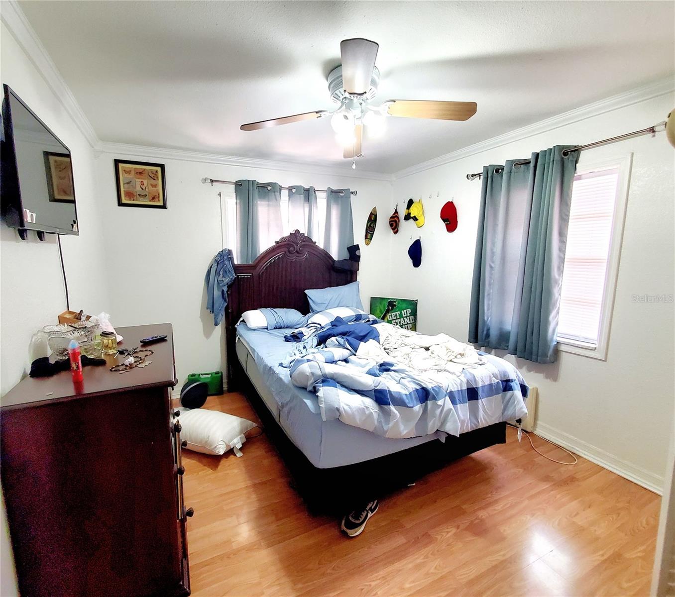 ROOSEVELT GROVES - Residential