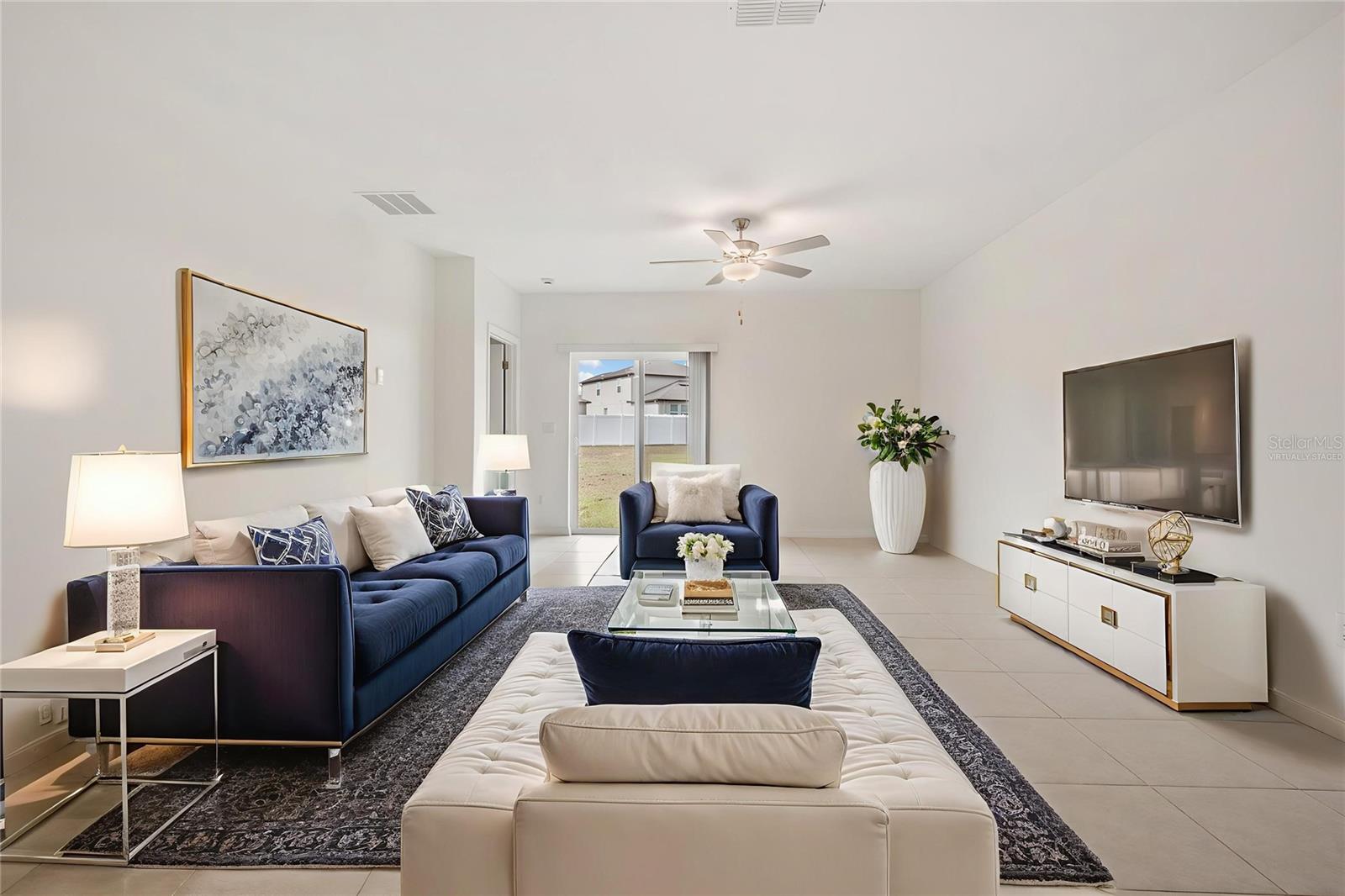 ABBOTT SQUARE - Residential