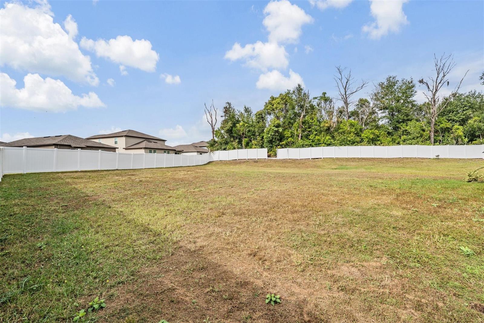 ABBOTT SQUARE - Residential