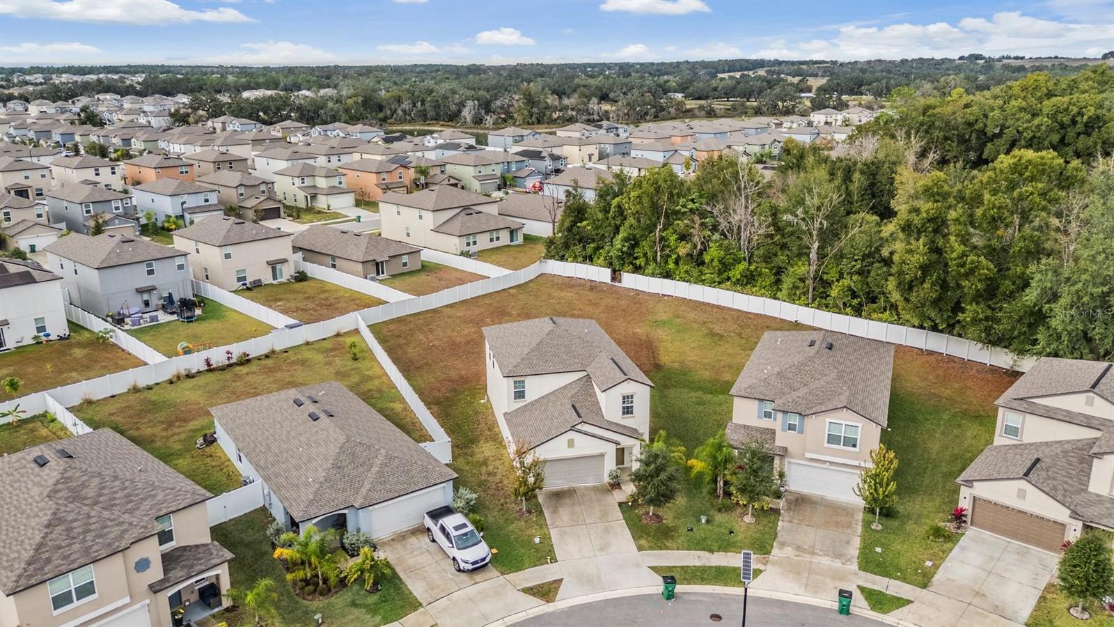 ABBOTT SQUARE - Residential