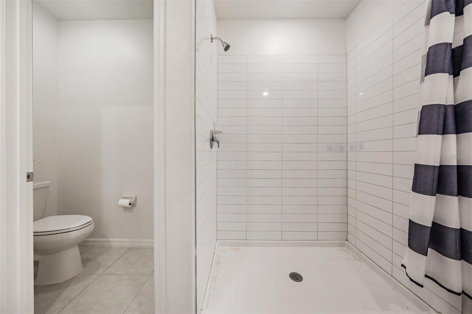 ABBOTT SQUARE - Residential