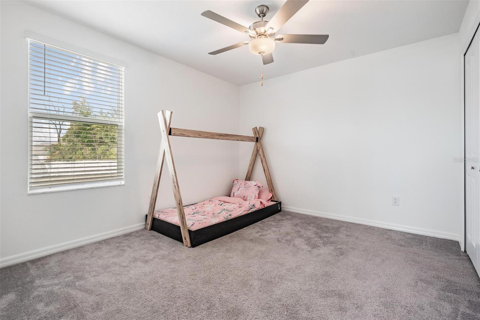 ABBOTT SQUARE - Residential