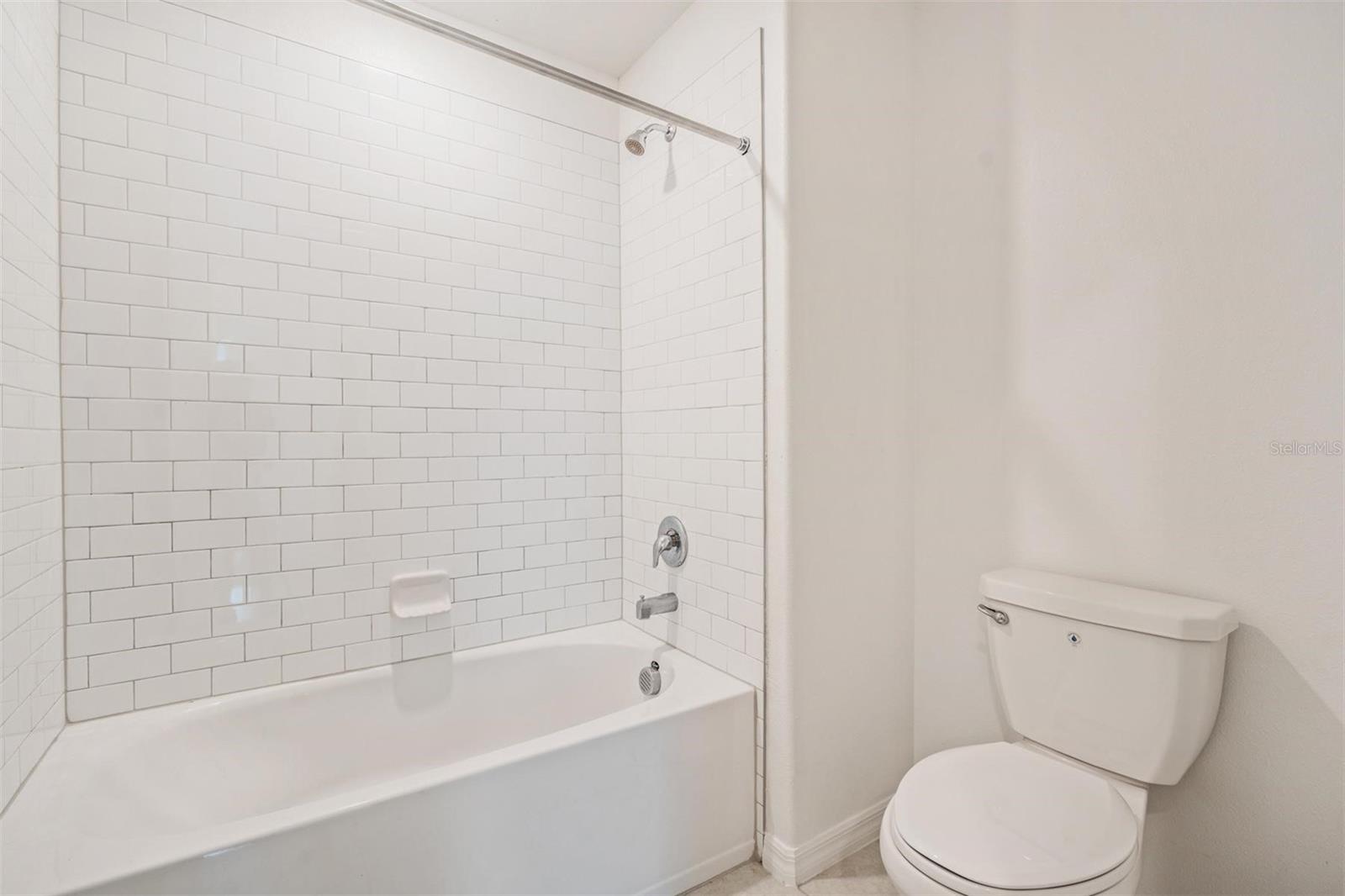 ABBOTT SQUARE - Residential