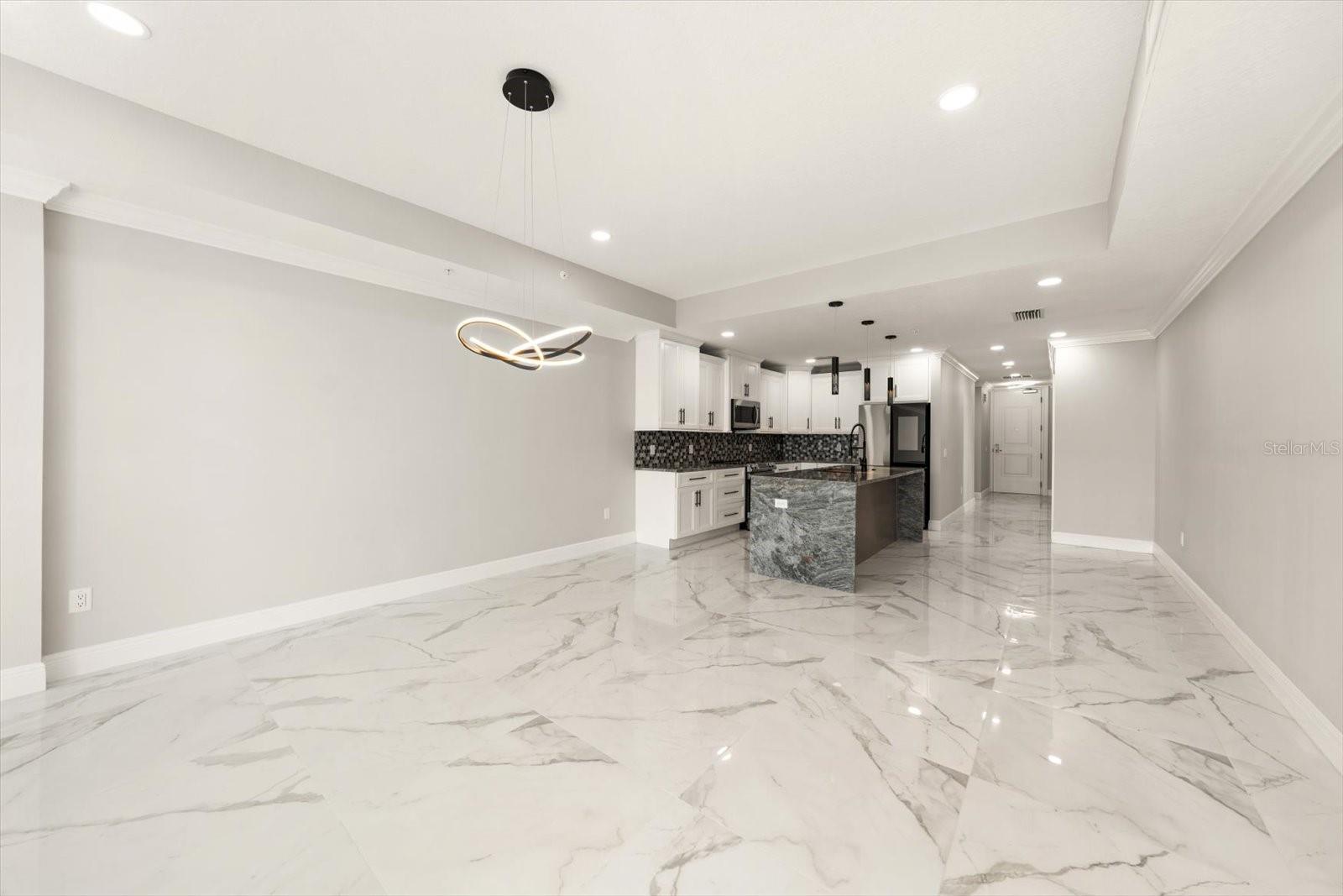 LA BRISA DEL MAR CONDO UNIT 401 - Residential