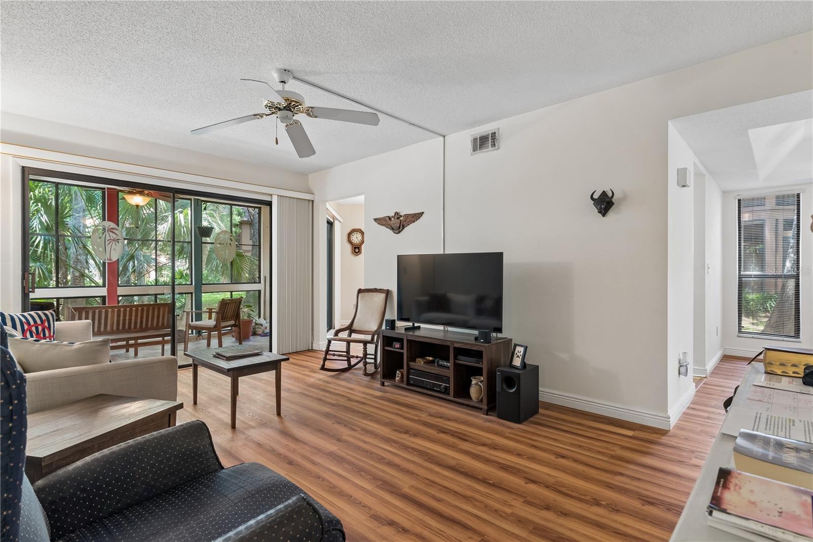 35 FAIRWAYS CIRCLE 35