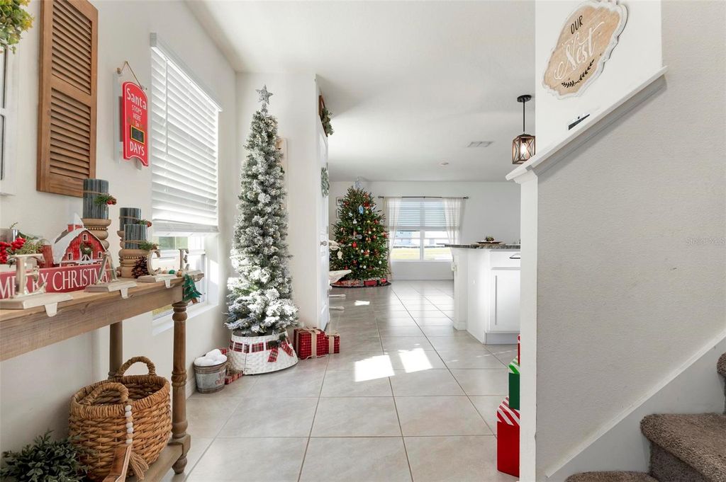 Photo of 10215 Charlotte Drive, Parrish, FL 34219 (MLS # A4676137)