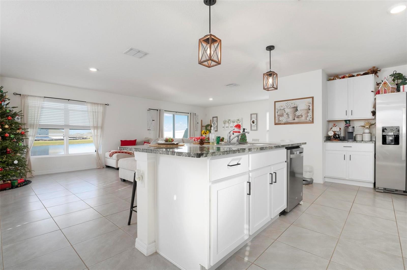 10215 CHARLOTTE DRIVE