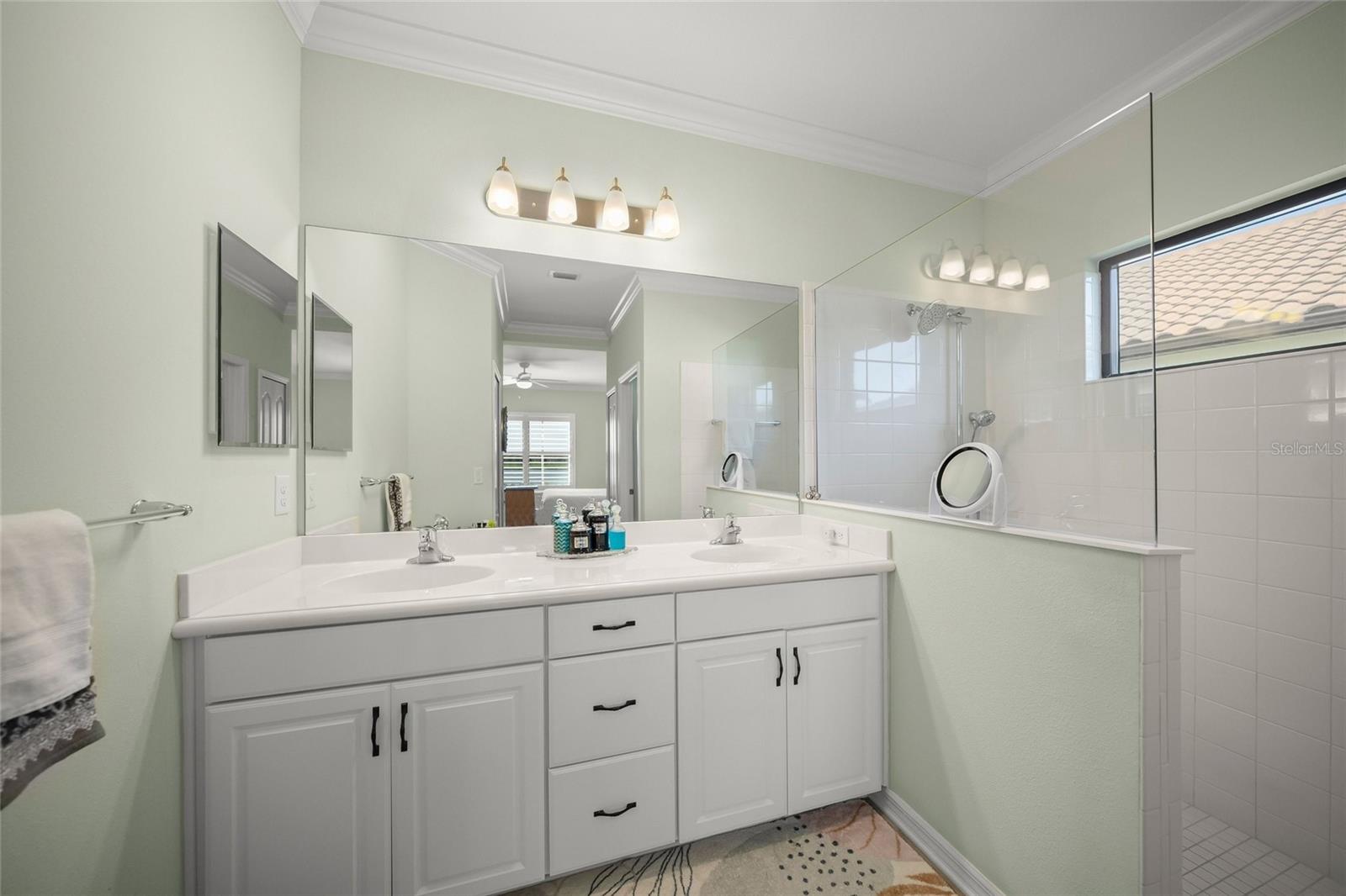 MILANO-PH 2-REPLAT 1 - Residential