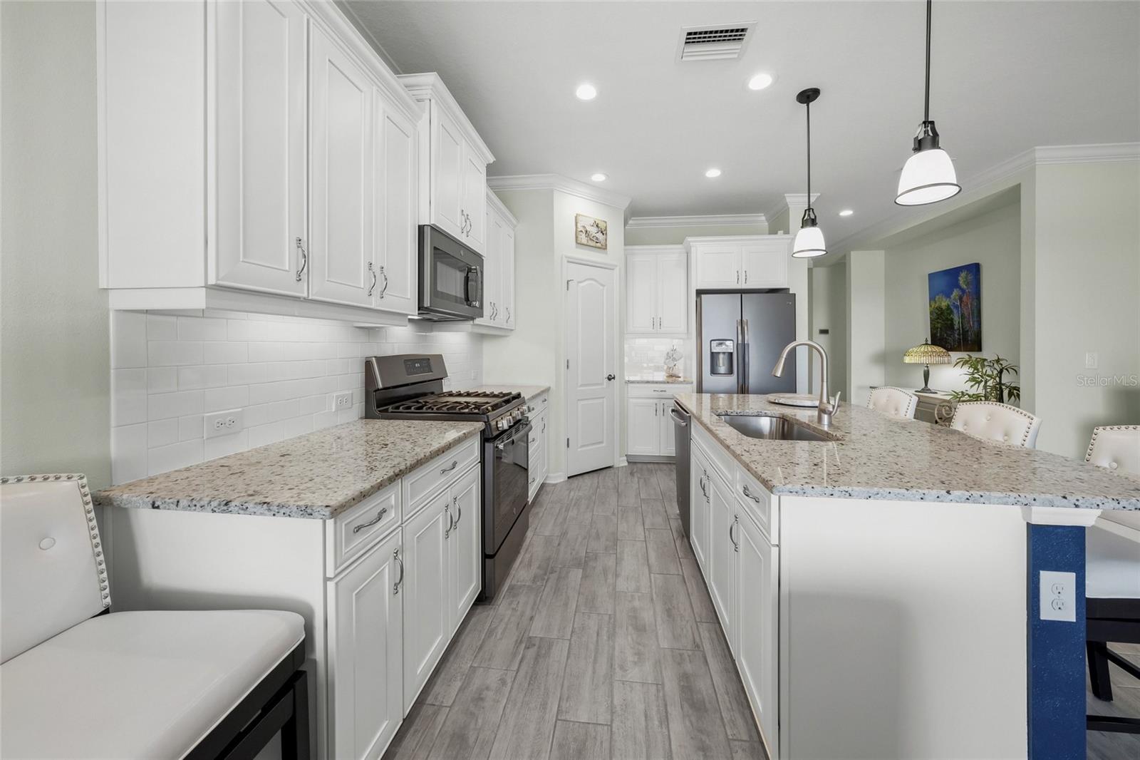 MILANO-PH 2-REPLAT 1 - Residential