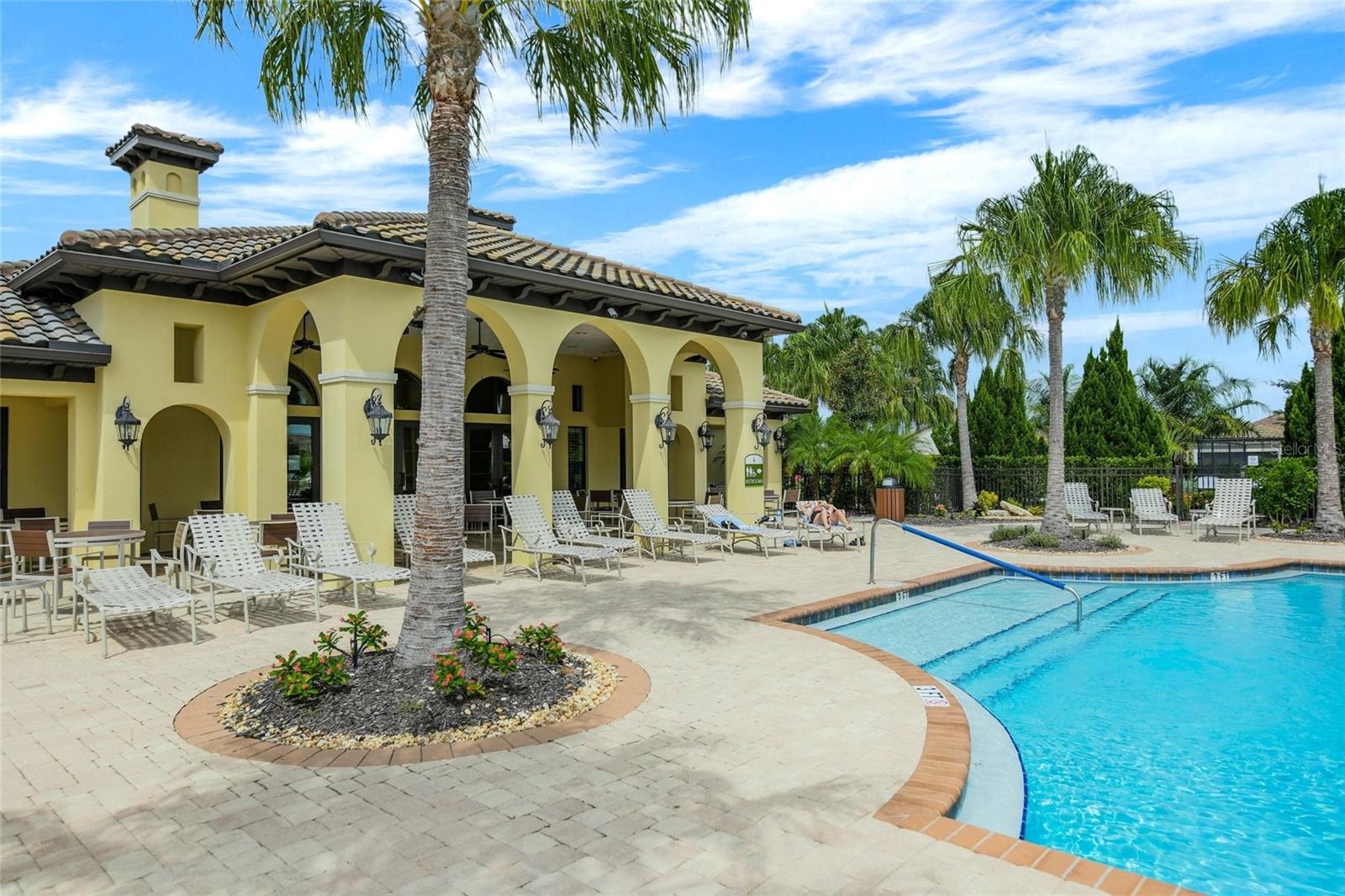 MILANO-PH 2-REPLAT 1 - Residential