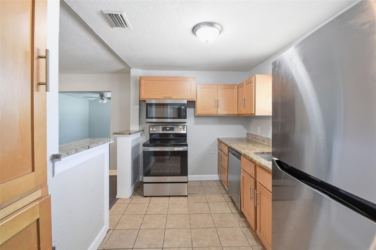 SULPHUR HILL - Residential