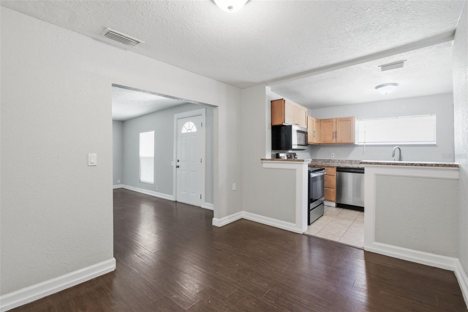 SULPHUR HILL - Residential