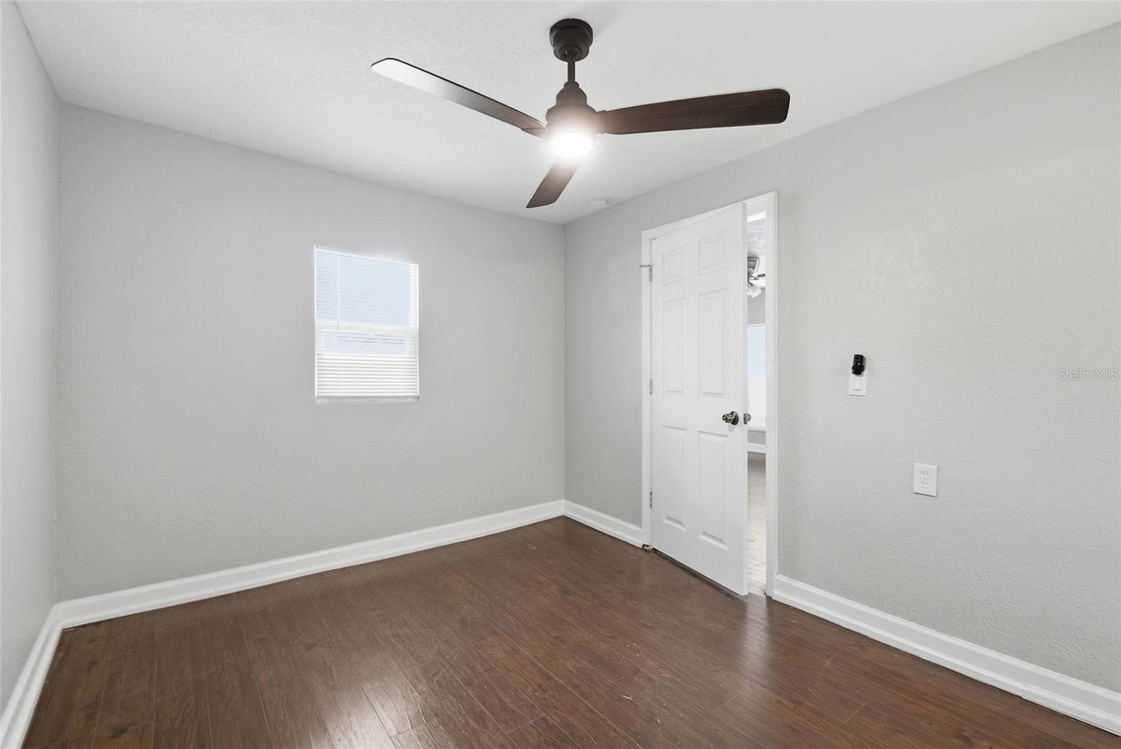 SULPHUR HILL - Residential