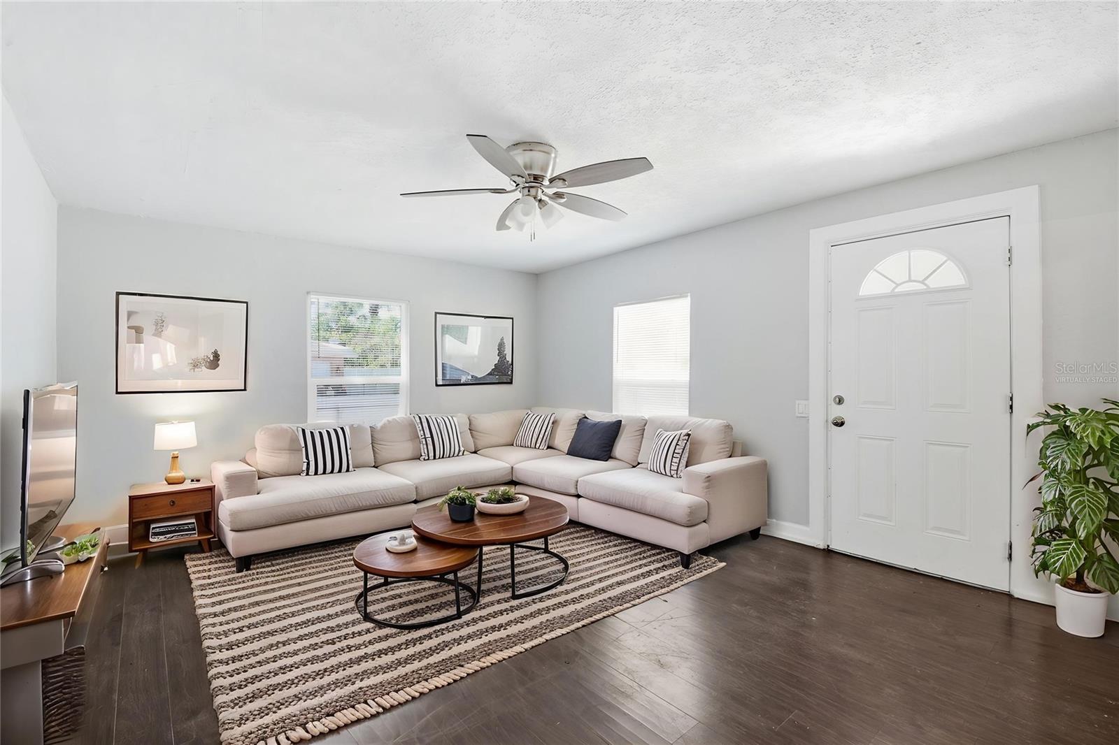 SULPHUR HILL - Residential