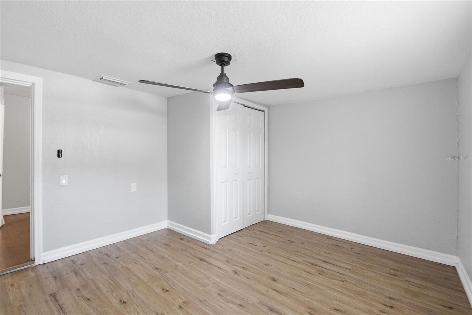 SULPHUR HILL - Residential