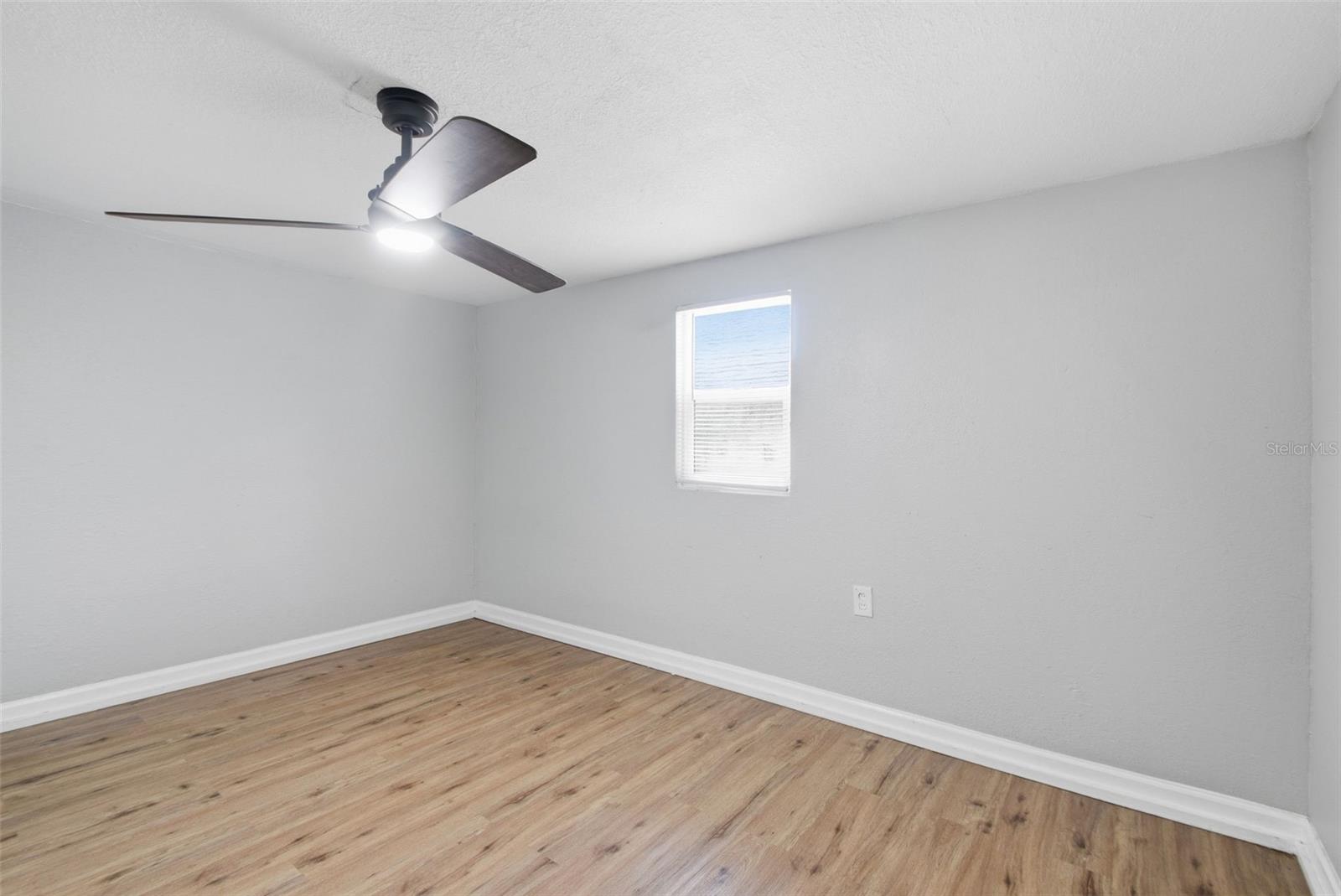 SULPHUR HILL - Residential