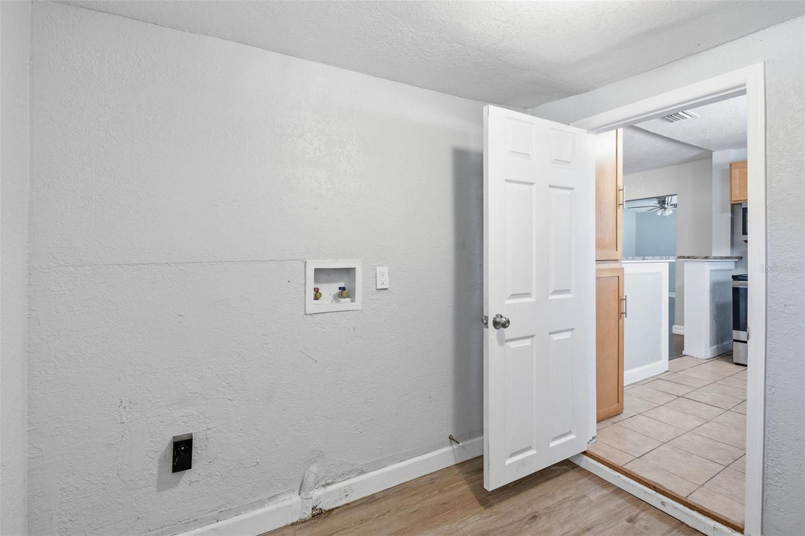 SULPHUR HILL - Residential