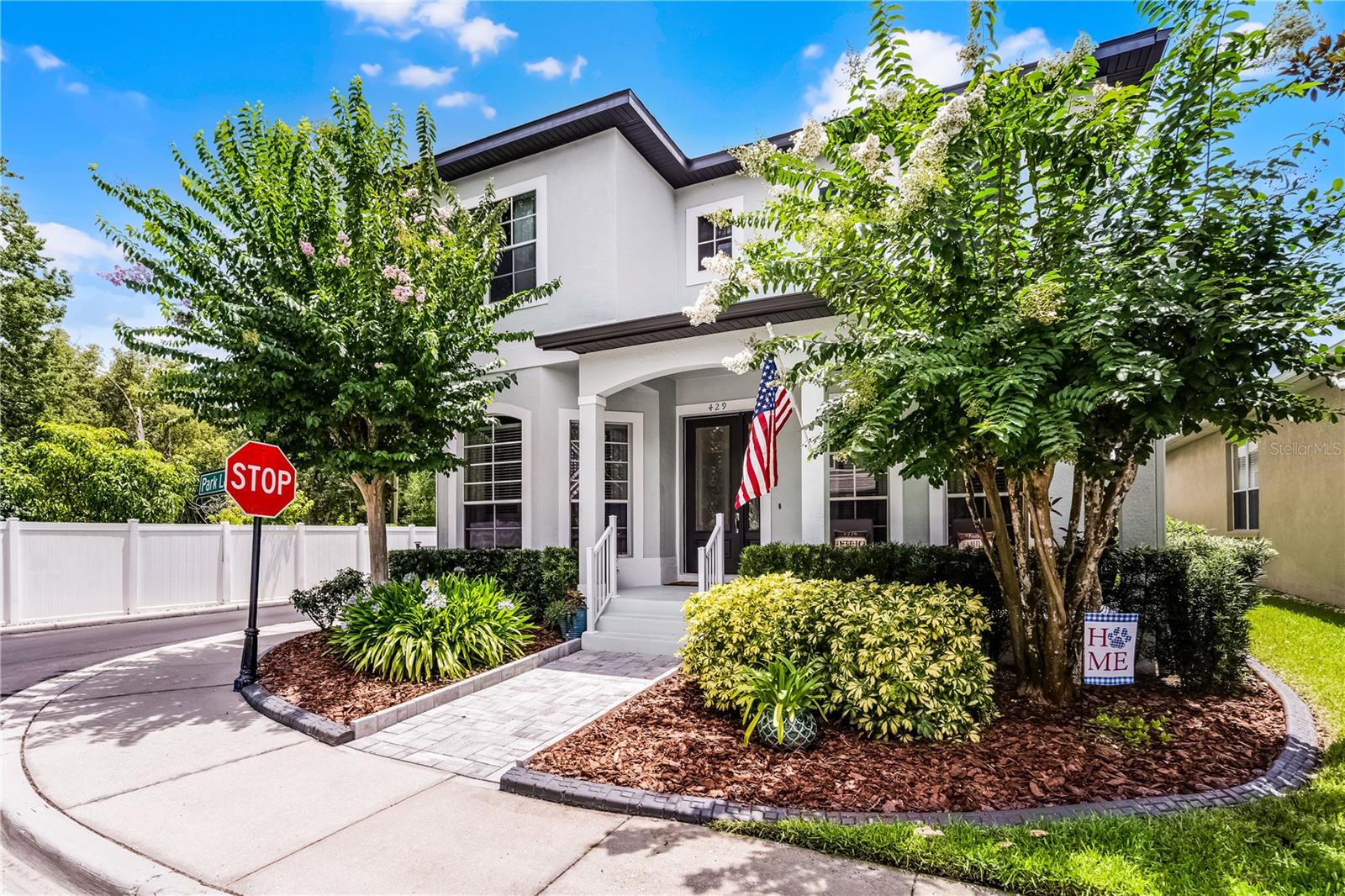 429 PARK LAKE DRIVE