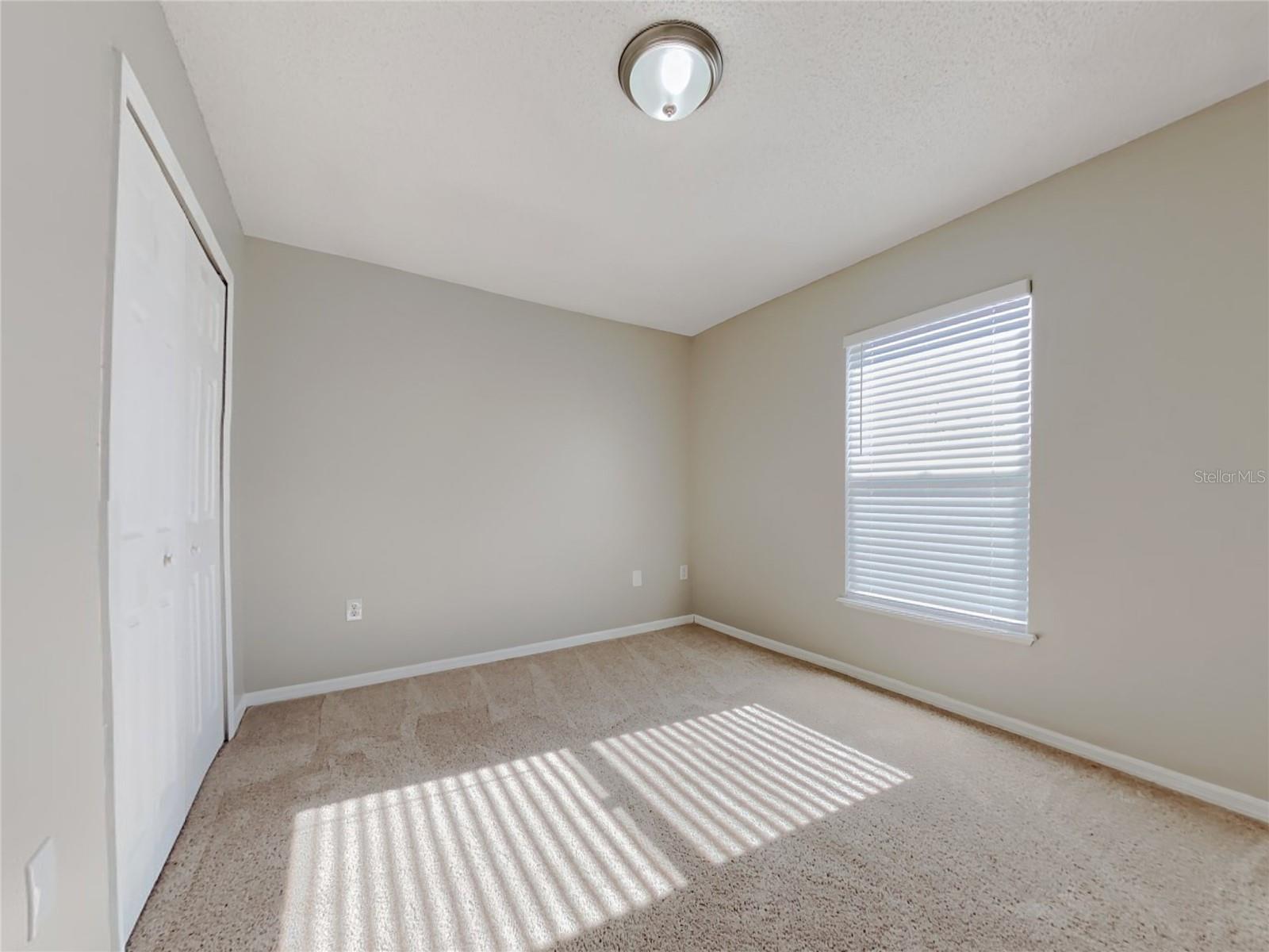 DELTONA LAKES UNIT 59 - Residential Lease