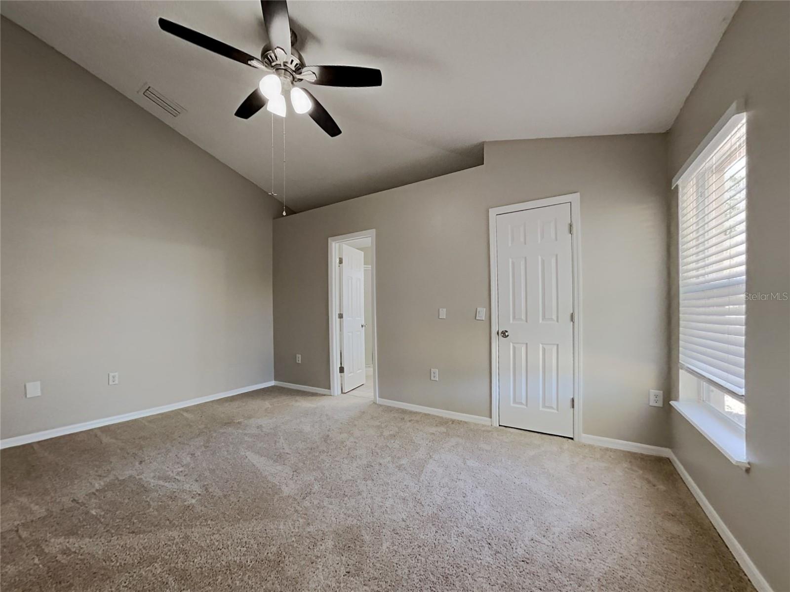DELTONA LAKES UNIT 59 - Residential Lease