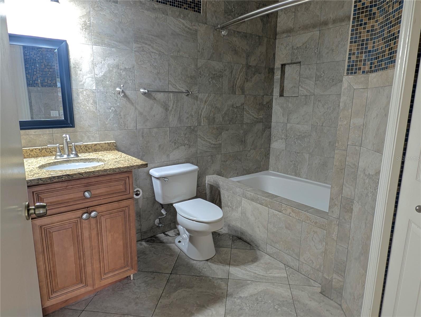 SERENADE ON PALMER RANCH - Residential Lease