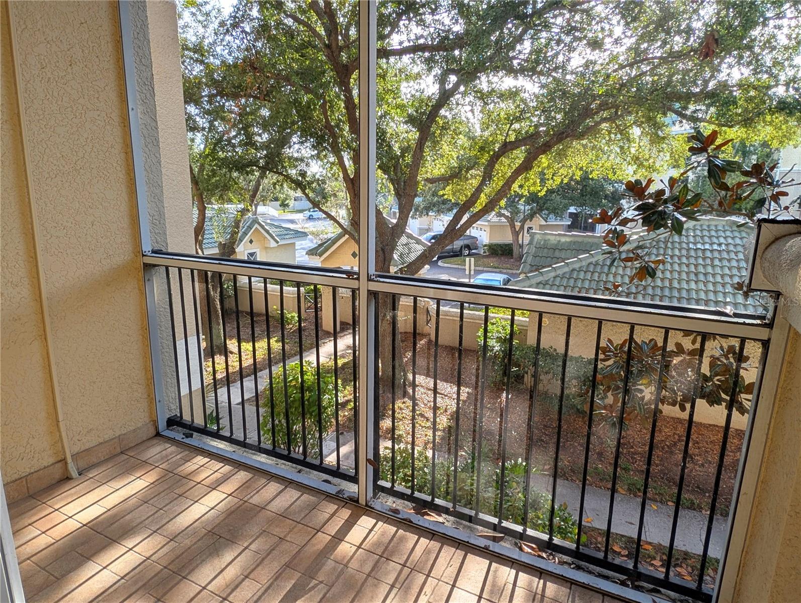 SERENADE ON PALMER RANCH - Residential Lease