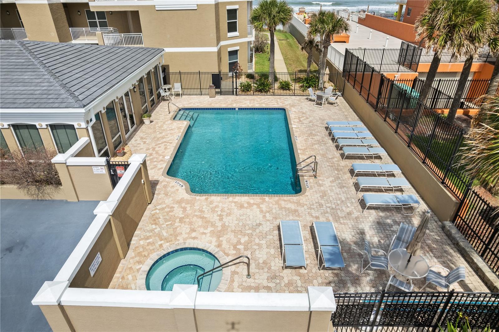 ST KITTS PER - Residential
