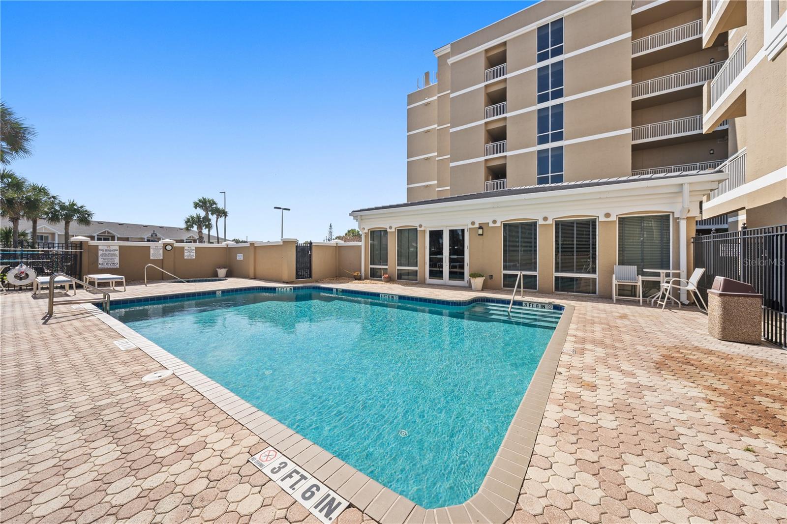 ST KITTS PER - Residential