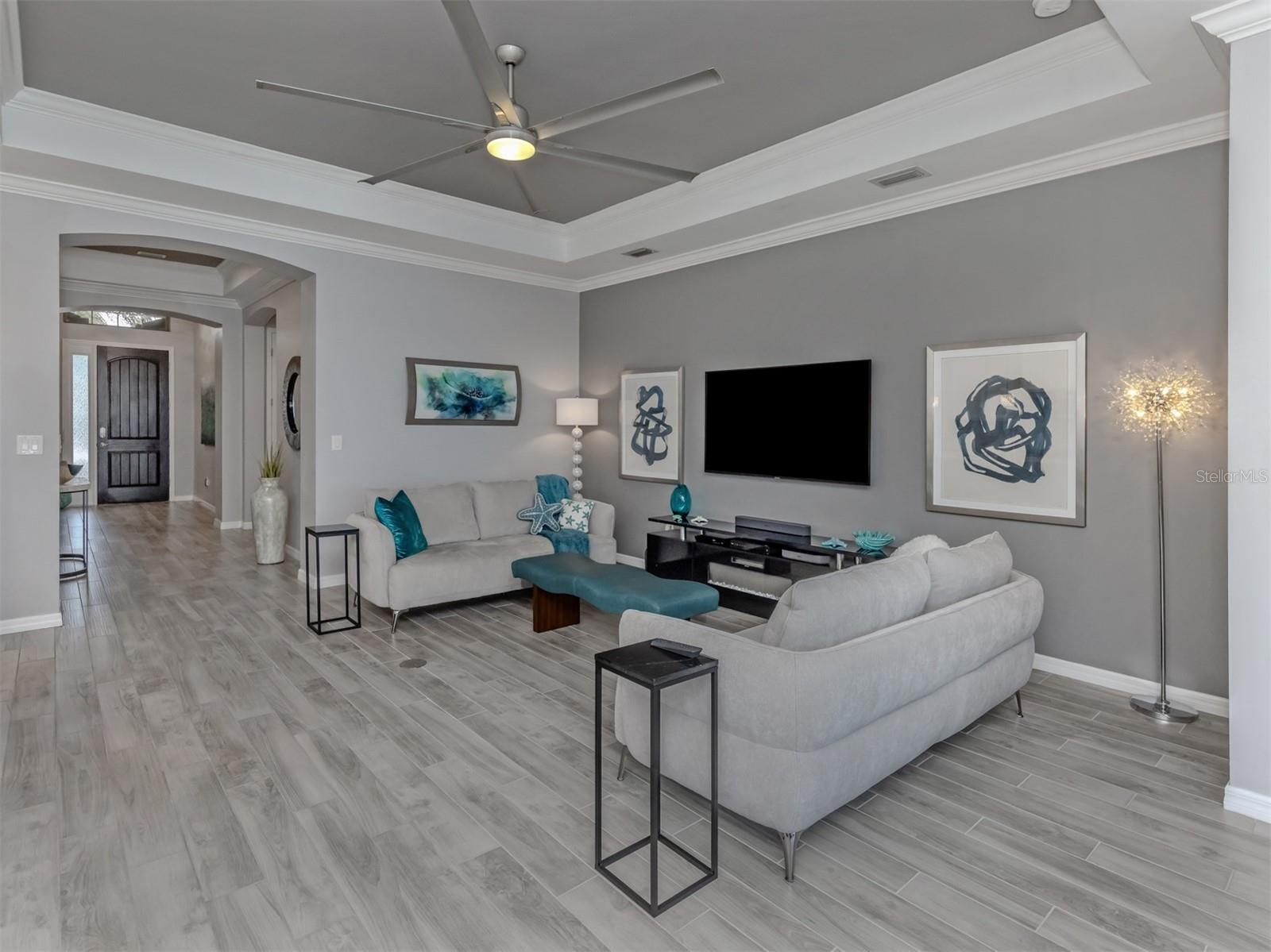TOSCANA ISLES UN 1 - Residential