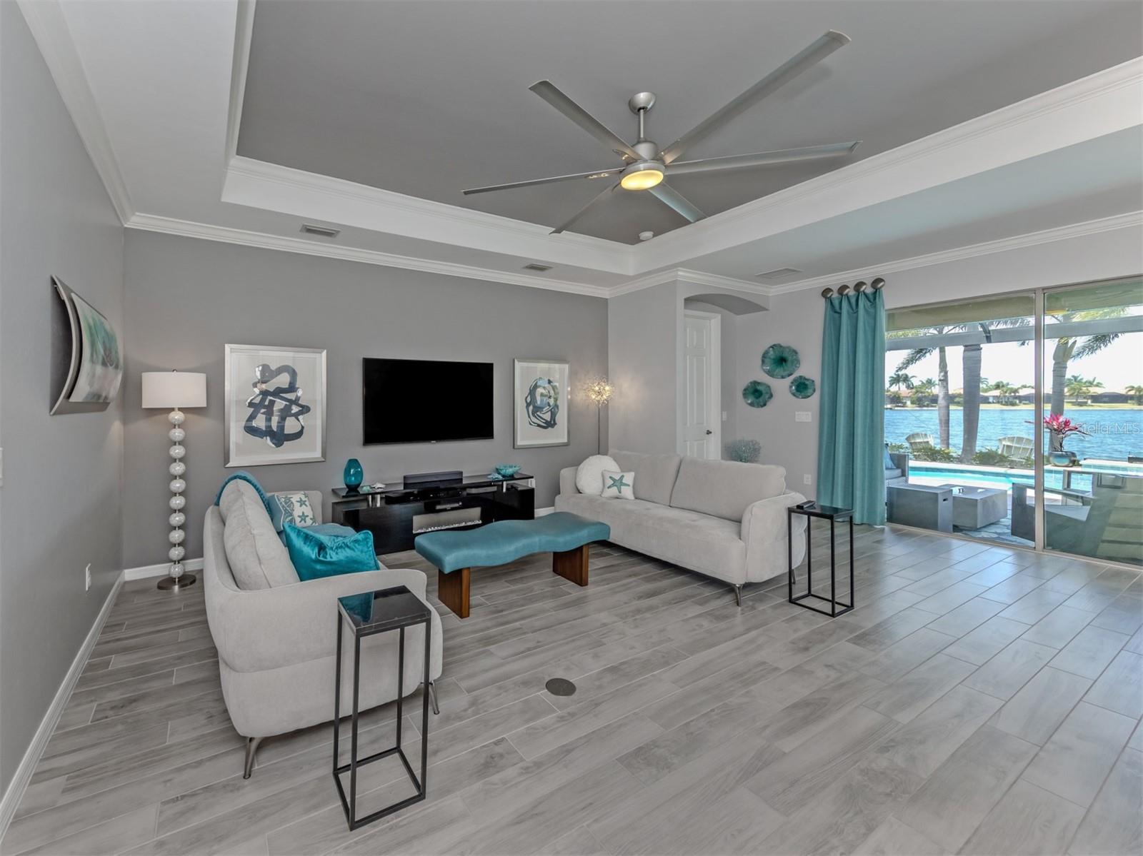 TOSCANA ISLES UN 1 - Residential