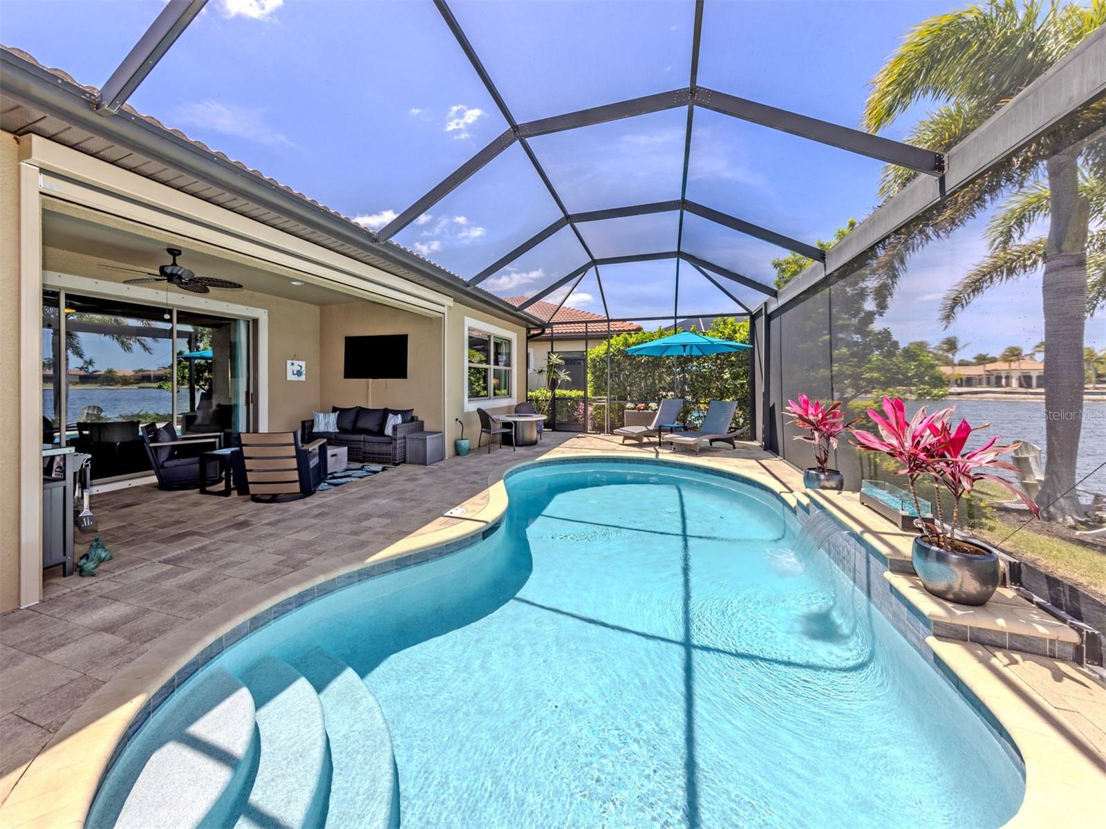 TOSCANA ISLES UN 1 - Residential