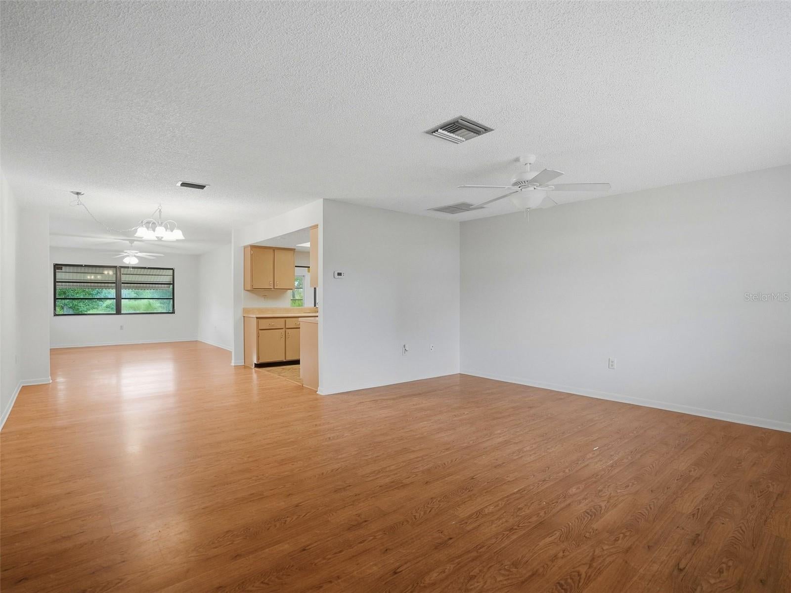 2363 GLENRIDGE DRIVE