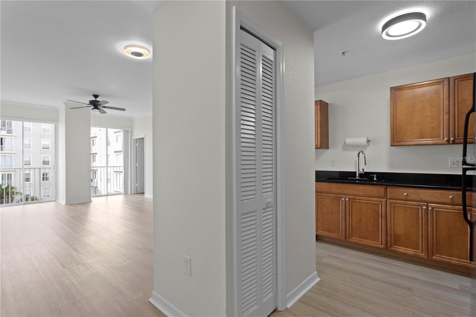 PARKCREST HARBOUR ISLAND CONDO - Residential Lease