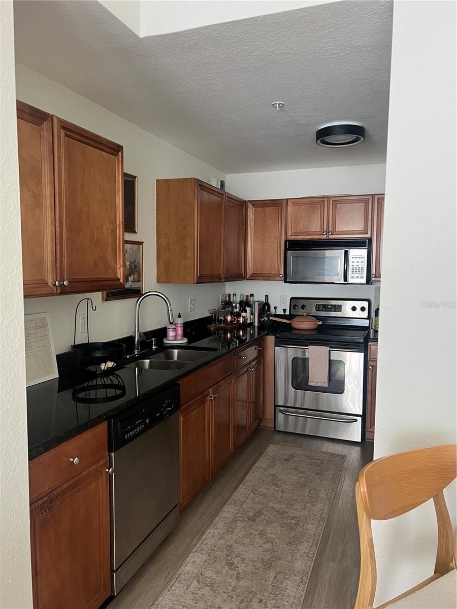 PARKCREST HARBOUR ISLAND CONDO - Residential Lease