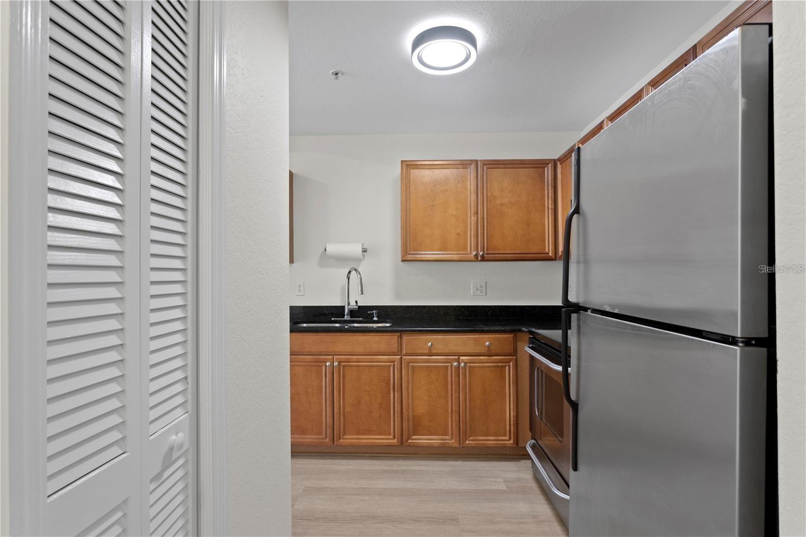 PARKCREST HARBOUR ISLAND CONDO - Residential Lease