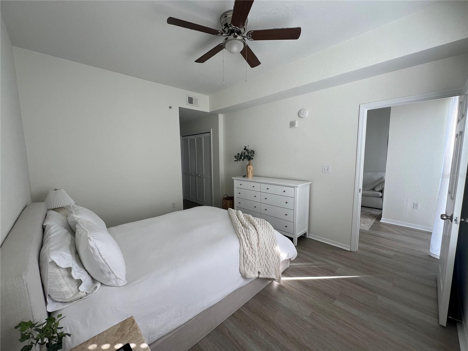 PARKCREST HARBOUR ISLAND CONDO - Residential Lease