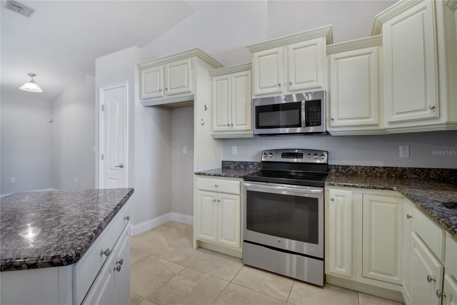 ULYSSES TREES SEC 57 - Residential