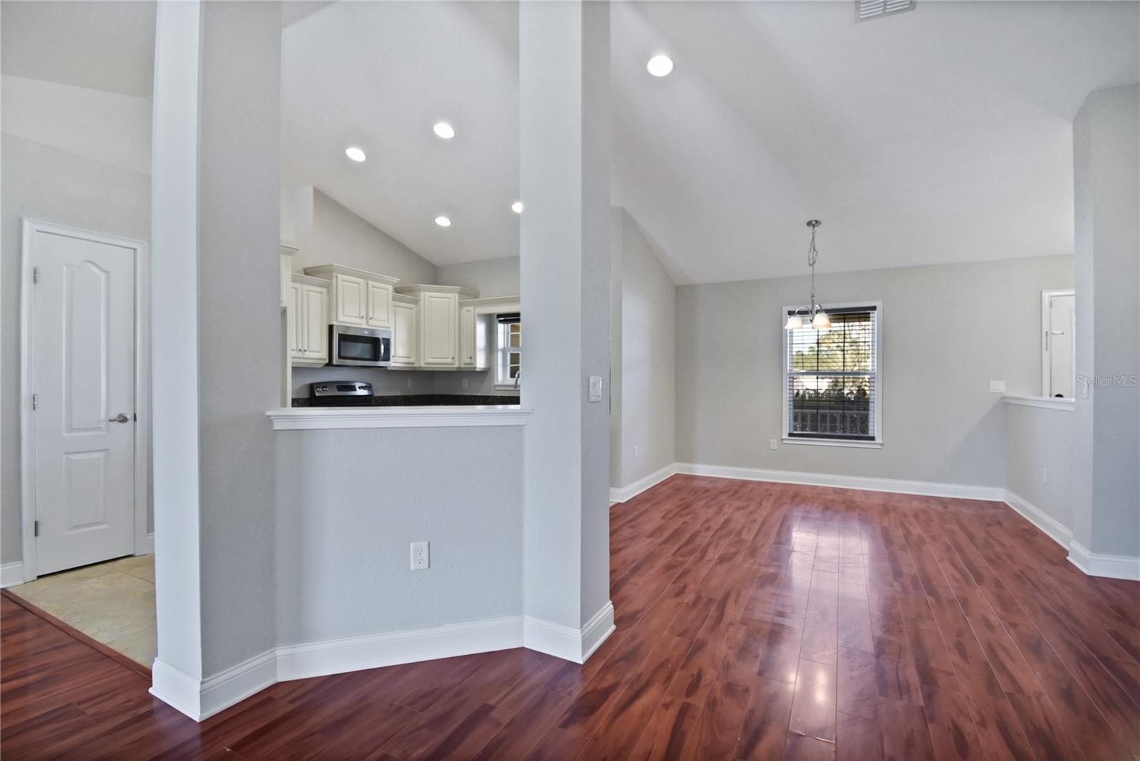 ULYSSES TREES SEC 57 - Residential