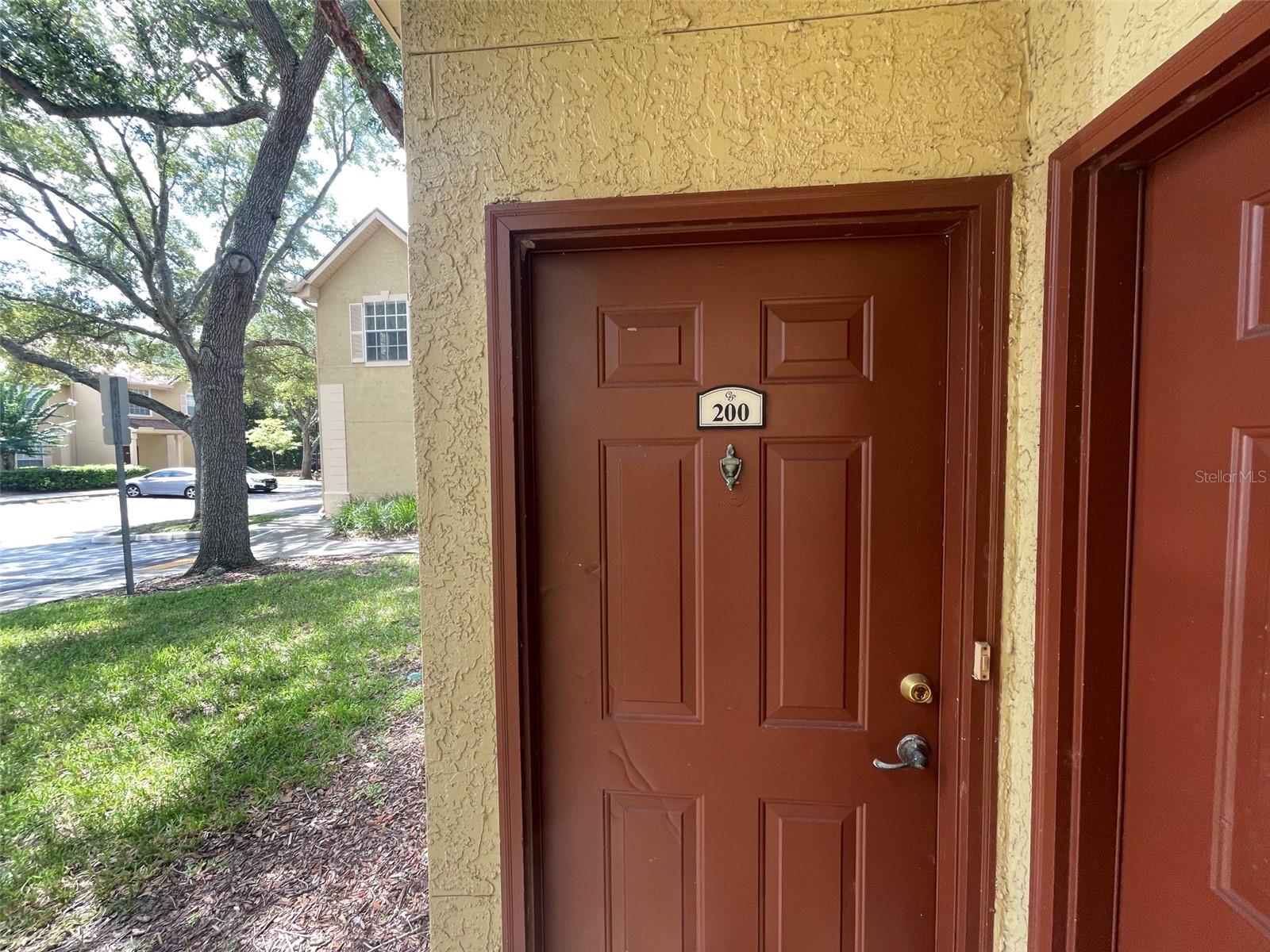 850 GRAND REGENCY POINT 200
