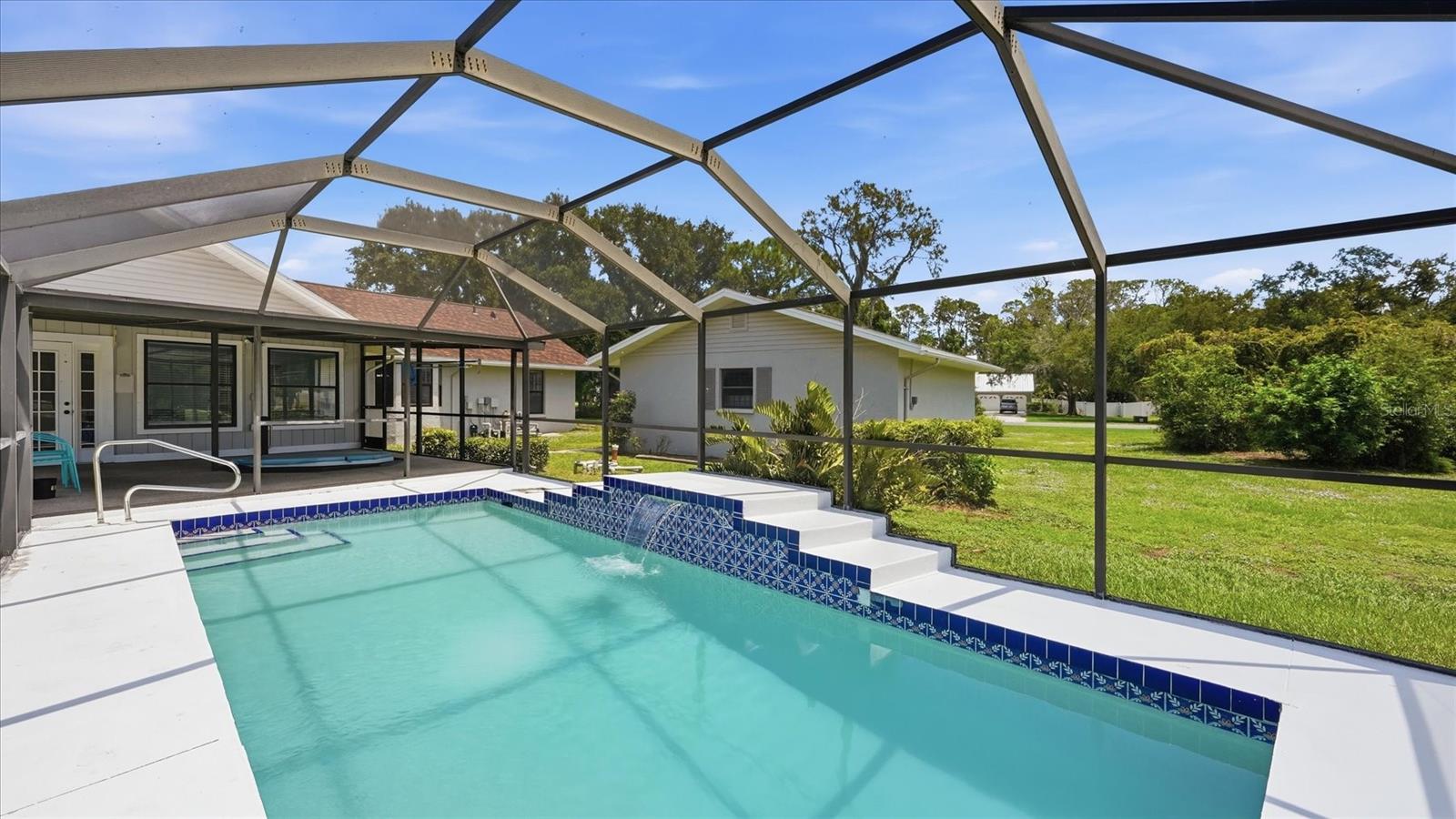 MILL CREEK PH I - Residential