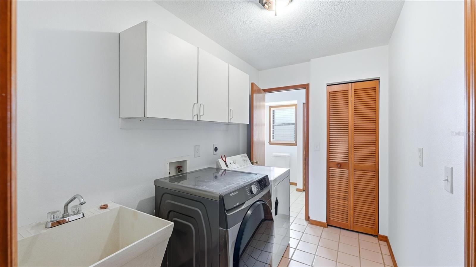 MILL CREEK PH I - Residential