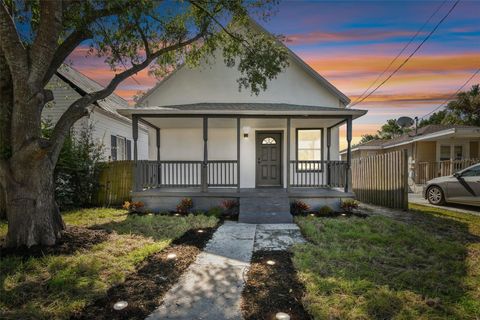 A home in TAMPA